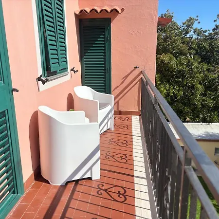 Cappuccini's Apartmán Livorno